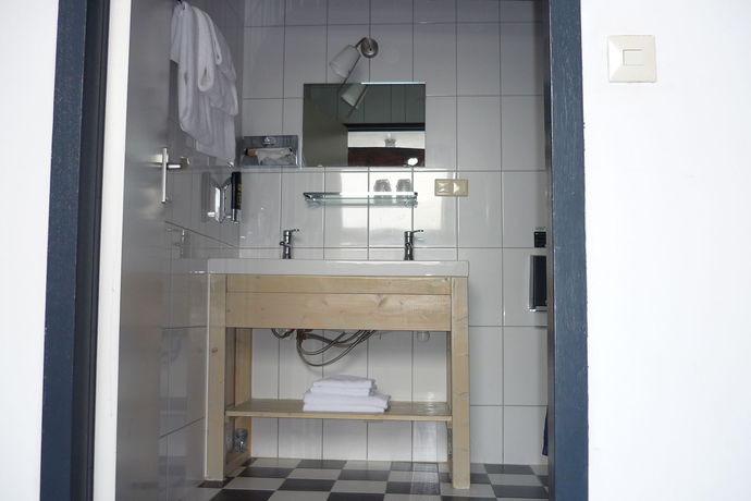 Imagen de los interiores del Hotel Beez No.106. Foto 15