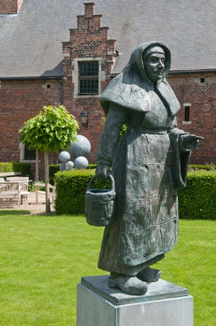 Imagen de los exteriores del Hotel Begijnhof. Foto 9