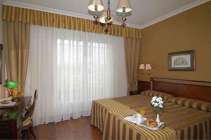 Imagen de la habitación del Hotel Begoña Park. Foto 6