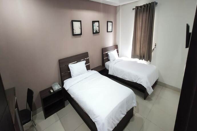 Imagen general del Hotel Behomy Corner 8 Lippo Karawaci. Foto 10