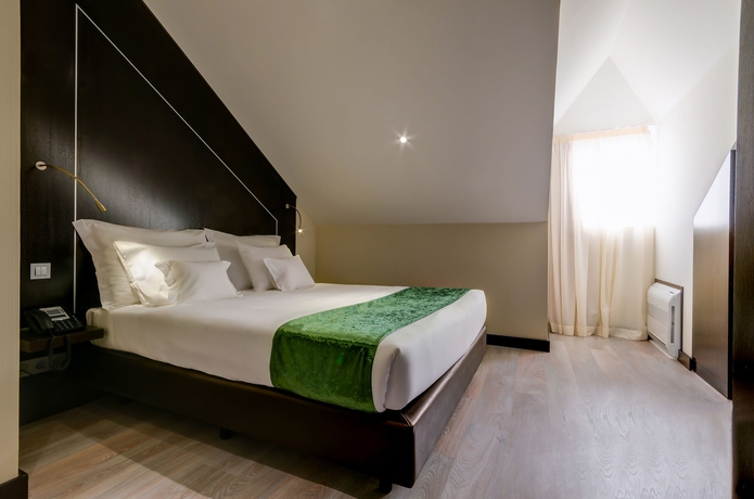 Imagen de la habitación del Hotel Behotelisboa. Foto 14