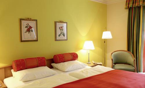Imagen de la habitación del Hotel Behringer's Traube. Foto 9