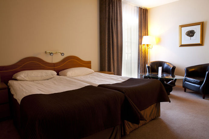Imagen de la habitación del Hotel Behrnl. Foto 4