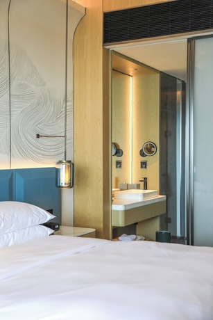 Imagen de la habitación del Hotel Beihai Marriott Resort. Foto 11
