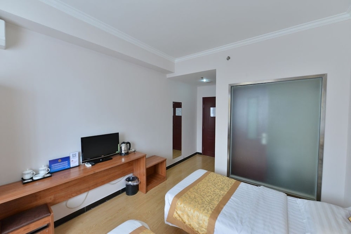 Imagen de la habitación del Hotel Beijing Airport Silver Ocean. Foto 10