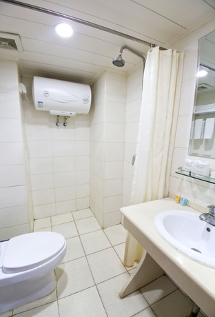 Imagen de la habitación del Hotel Beijing Aulympic Airport. Foto 6