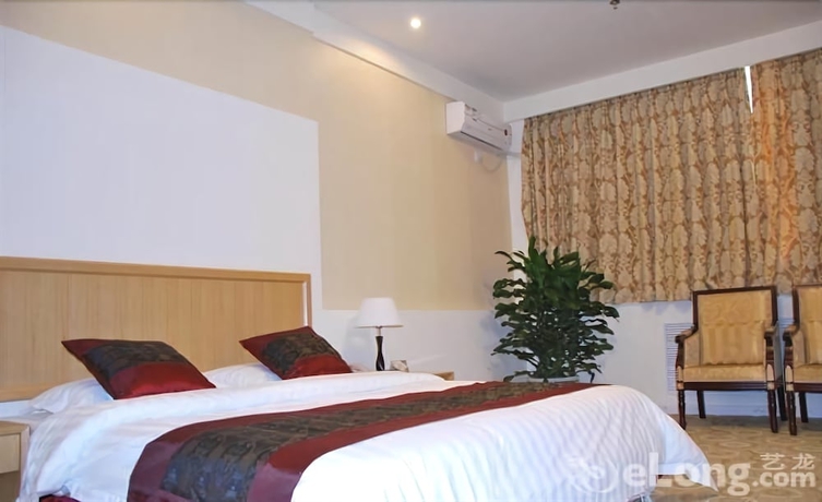 Imagen de la habitación del Hotel Beijing Cloud Villa Resort. Foto 7