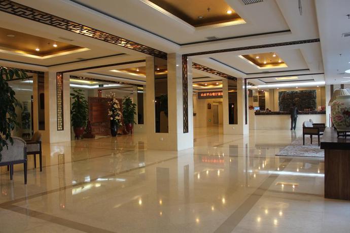 Imagen de los interiores del Hotel Beijing Commercial Business Hotel. Foto 19