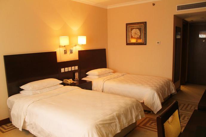 Imagen general del Hotel Beijing Continental Grand. Foto 11