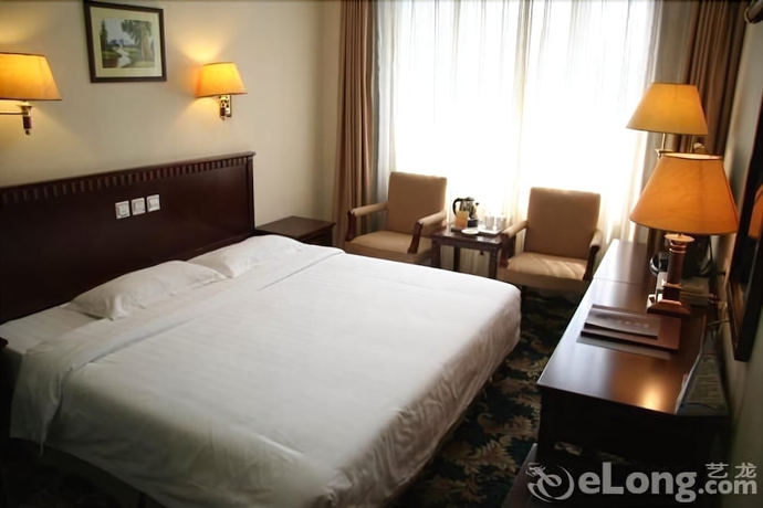 Imagen de la habitación del Hotel Beijing Desheng. Foto 11