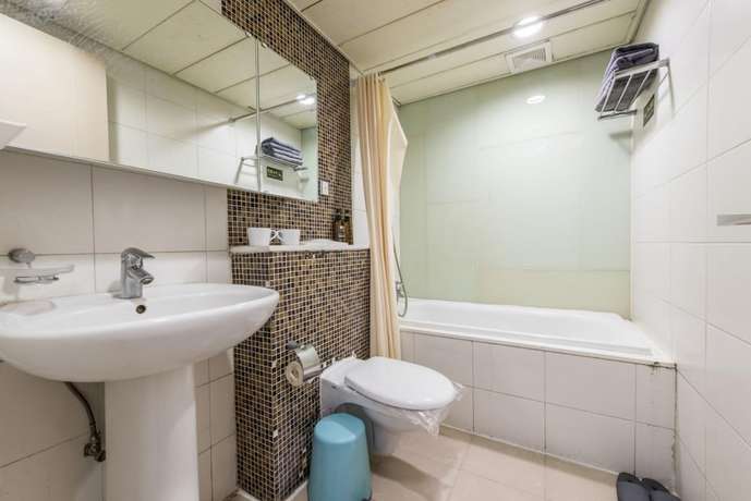 Imagen de la habitación del Hotel Beijing Eastern GINZA. Foto 13