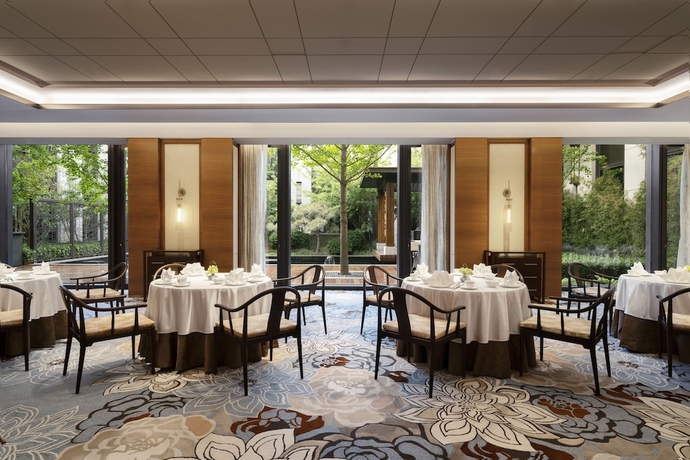 Imagen del bar/restaurante del Hotel Beijing Fortune Grove. Foto 4