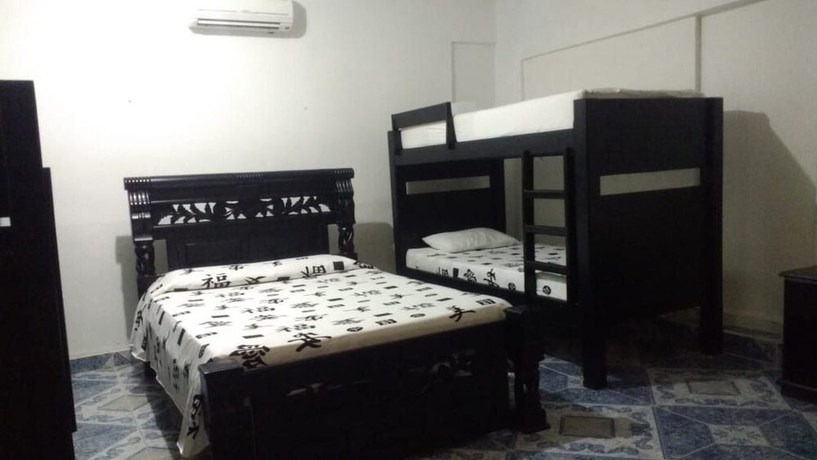 Imagen de la habitación del Hotel Beijing International, Isla de Tierra Bomba. Foto 2