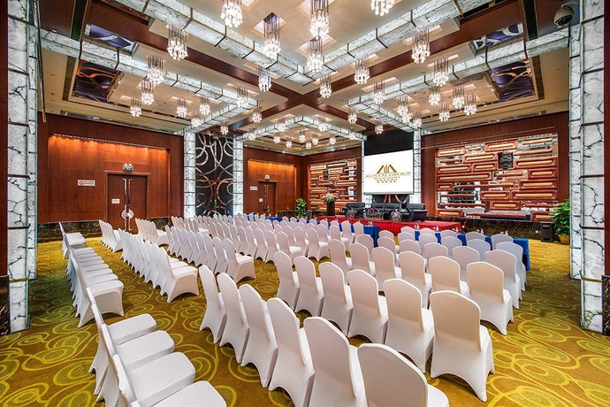 Imagen general del Hotel Beijing Kuntai Royal. Foto 4