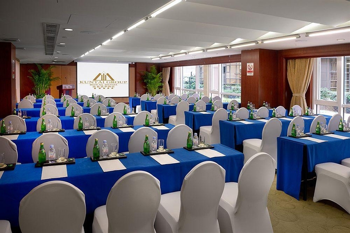 Imagen general del Hotel Beijing Kuntai Royal. Foto 5