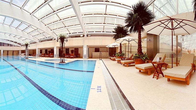 Imagen de la piscina del Hotel Beijing Nuo Forbidden City. Foto 16