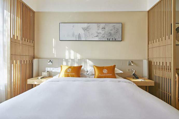 Imagen de la habitación del Hotel Beijing Palace Garden Beiqing. Foto 9