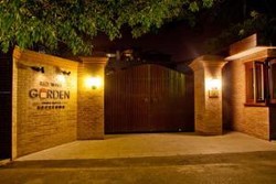 Imagen de los exteriores del Hotel Beijing Redwall Garden Hotel. Foto 15