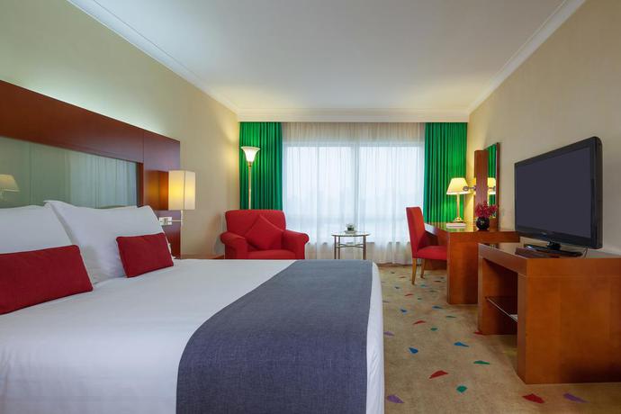 Imagen de la habitación del Hotel Beijing Royal Grand. Foto 5