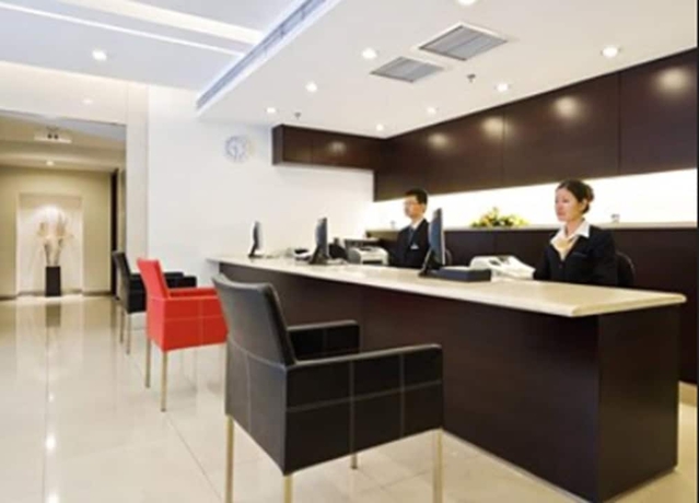 Imagen de los interiores del Hotel Beijing Sunjoy. Foto 14