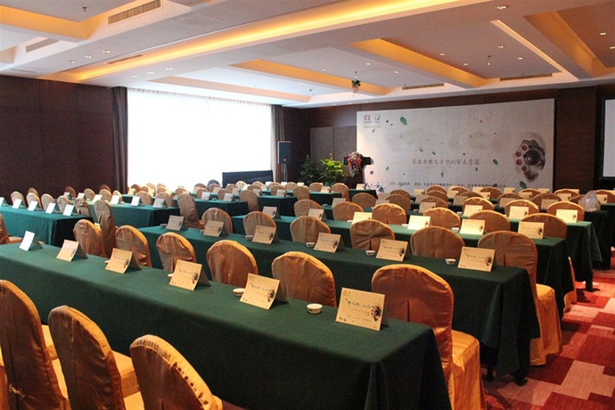 Imagen de los interiores del Hotel Beijing Taishan. Foto 5