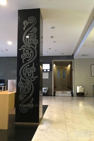 Imagen de los interiores del Hotel Beijing Tiantan Xingcheng. Foto 19