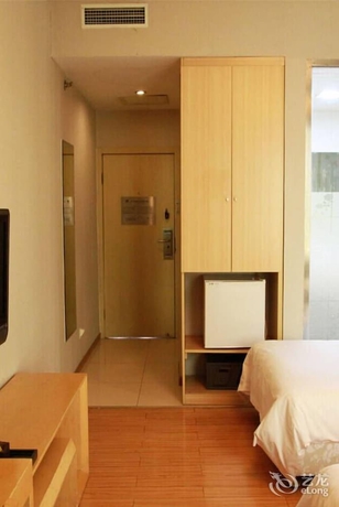 Imagen de la habitación del Hotel Beijing Tiantan Xingcheng. Foto 4