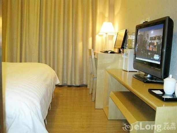Imagen de la habitación del Hotel Beijing Tiantan Xingcheng. Foto 12