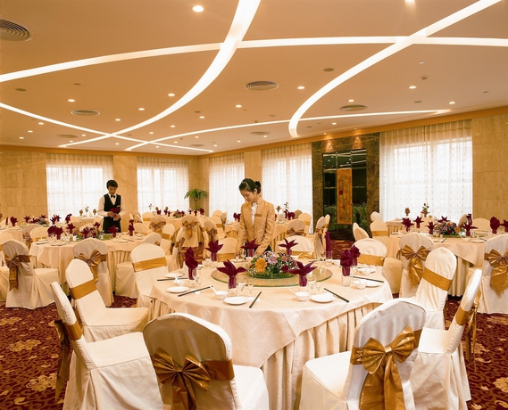 Imagen de los interiores del Hotel Beijing Tibet. Foto 10