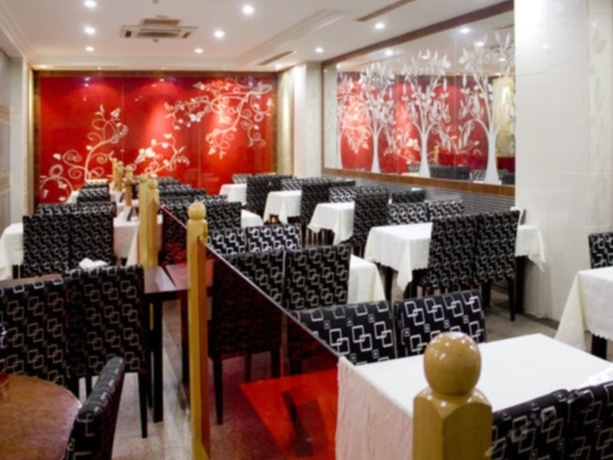 Imagen del bar/restaurante del Hotel Beijing Wangfujing Dawan. Foto 3