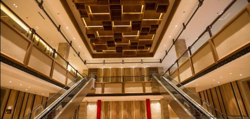 Imagen de los interiores del Hotel Beijing Wtown Hotspring Resort. Foto 18