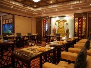 Imagen del bar/restaurante del Hotel Beijing Xinyuan Hotel. Foto 2