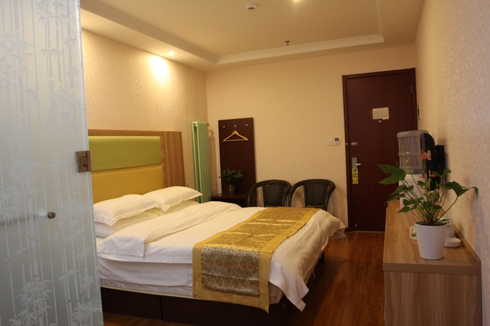 Imagen de la habitación del Hotel Beijing Ya Mei International. Foto 4