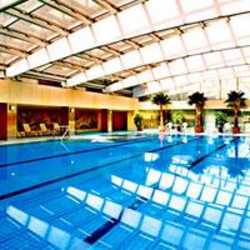 Imagen de la piscina del Hotel Beijing Yifa Hotel (North Building). Foto 4