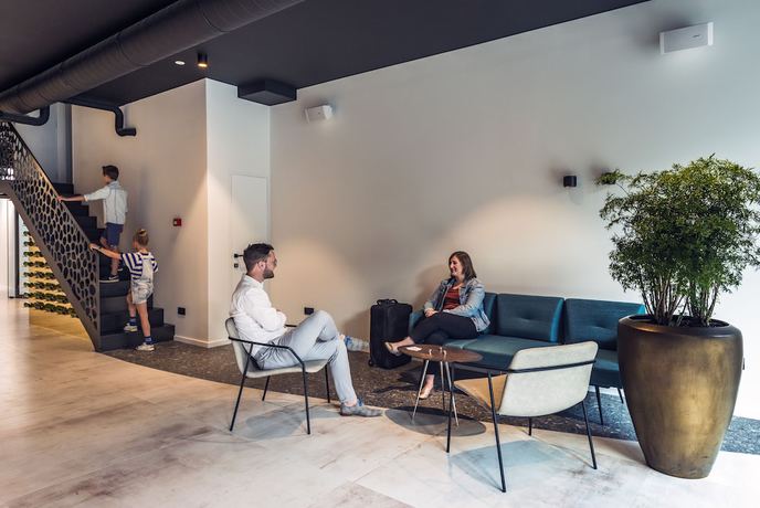 Imagen de los interiores del Hotel Beila. Foto 19