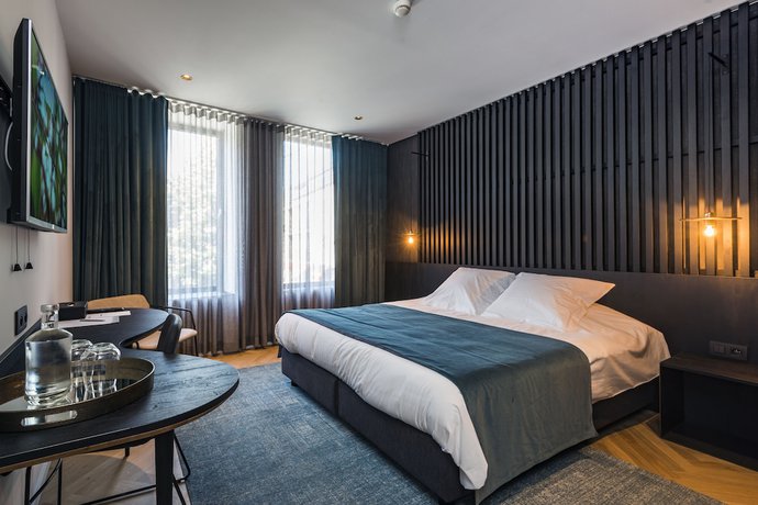 Imagen de la habitación del Hotel Beila. Foto 14