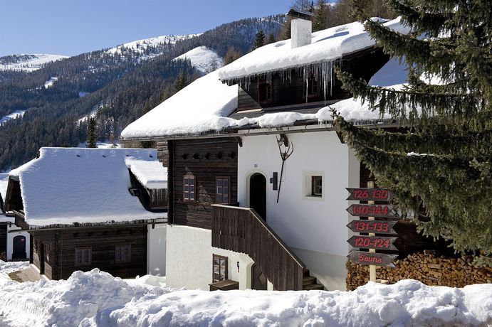 Imagen de los exteriores del Hotel Beim Oswald. Foto 14