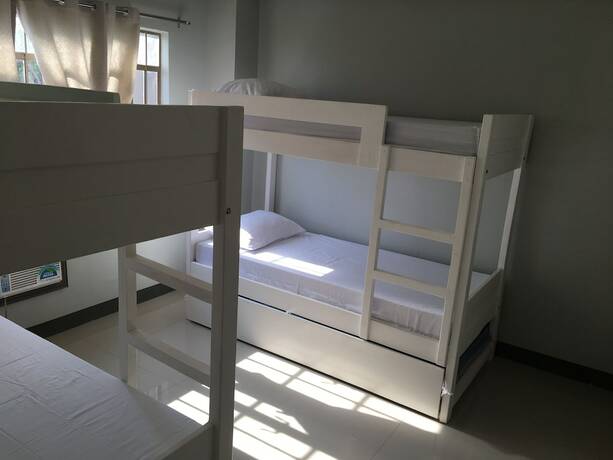 Imagen general del Hotel Beinte Singko de Marso Apartments. Foto 4