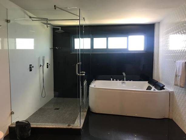 Imagen de la habitación del Hotel Beira Terrace. Foto 7