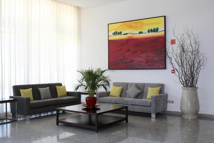 Imagen de los interiores del Hotel Bejaparque. Foto 10