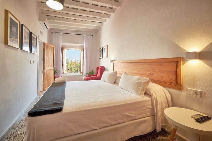 Imagen de la habitación del Hotel Bekkeh. Foto 9