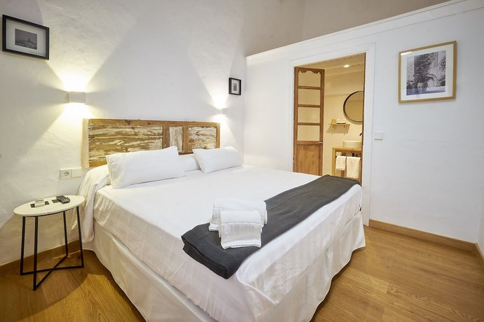 Imagen de la habitación del Hotel Bekkeh. Foto 16