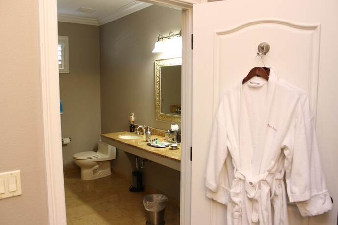 Imagen general del Hotel Bel Abri Napa Valley Inn. Foto 8