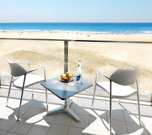 Imagen de la habitación del Hotel Bel Air, Castelldefels. Foto 10