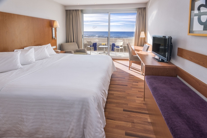 Imagen de la habitación del Hotel Bel Air, Castelldefels. Foto 11