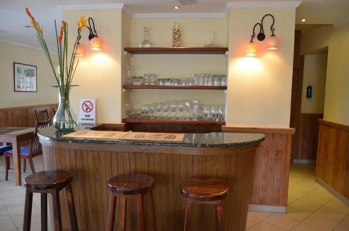 Imagen del bar/restaurante del Hotel Bel Air, Mah&eacute;. Foto 6