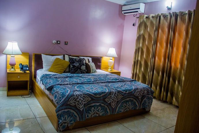 Imagen de la habitación del Hotel Bel Ami, Lagos. Foto 2