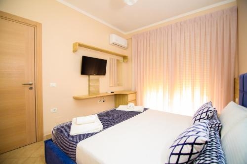 Imagen de la habitación del Hotel Bel Ami Suita. Foto 9