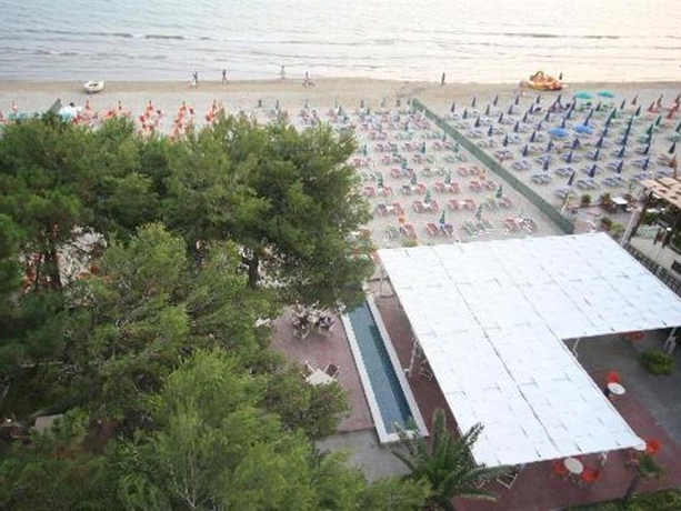 Imagen general del Hotel Bel Conti. Foto 5