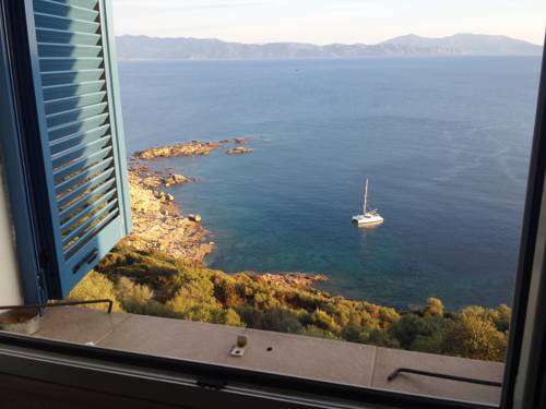 Imagen de la habitación del Hotel Bel Mare, Cargese. Foto 2